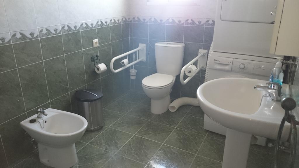 Hostal La Encina El Real de la Jara المظهر الخارجي الصورة
